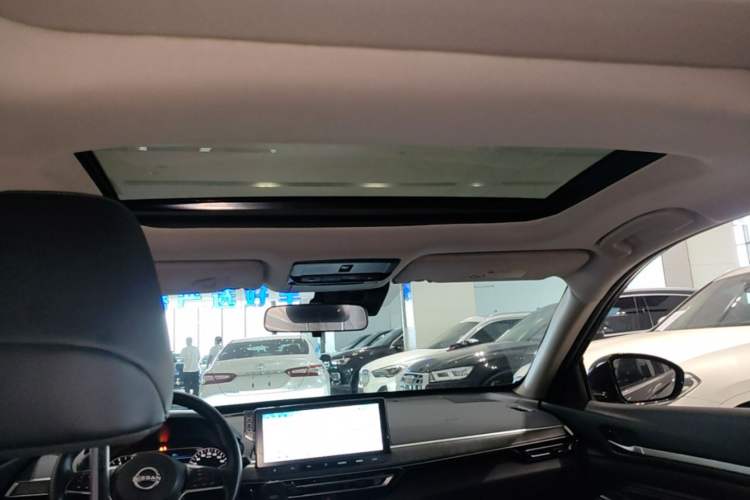 Used Nissan Teana 2022 2.0L XL-TLS Enjoyment Edition Headliner