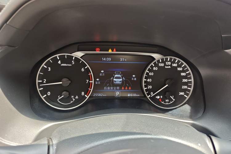 Used Nissan Teana 2022 2.0L XL-Upr Enjoyment Edition Instrument Cluster
