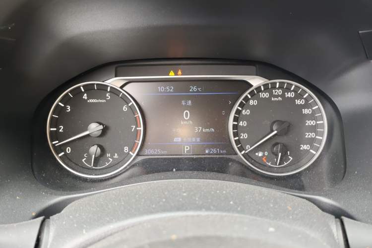 Used Nissan Teana 2022 2.0L XL-Upr Enjoyment Edition Instrument Cluster