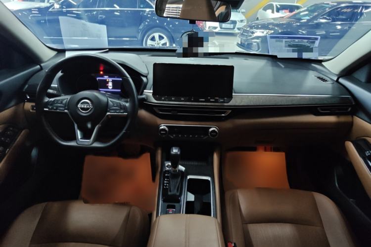 Used Nissan Teana 2022 2.0L XL-TLS Enjoyment Edition Interior 1