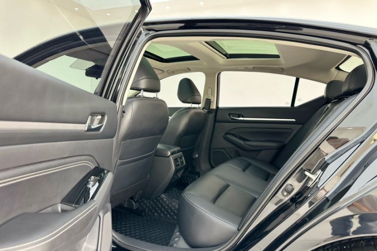 Used Nissan Teana 2022 2.0L XL-TLS Enjoyment Edition Interior 2