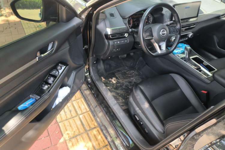 Used Nissan Teana 2022 2.0L XL-TLS Enjoyment Edition Interior 3
