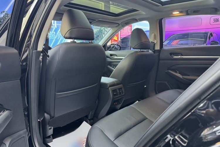 Used Nissan Teana 2022 2.0L XL-TLS Enjoyment Edition Interior 3