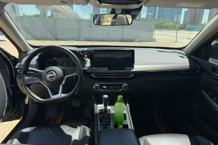 Used Nissan Teana 2022 2.0L XL-TLS Enjoyment Edition Interior 3