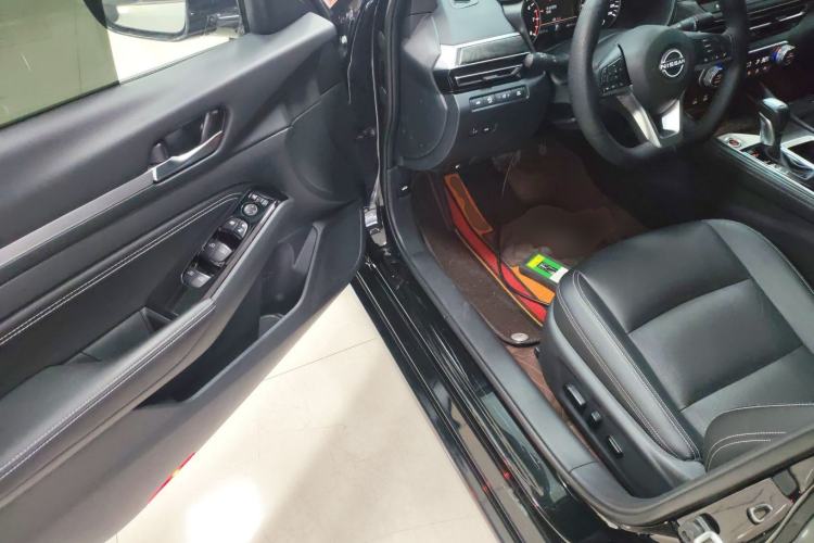 Used Nissan Teana 2022 2.0L XL-TLS Enjoyment Edition Interior 3