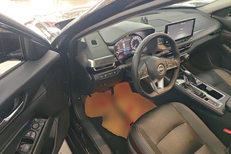 Used Nissan Teana 2022 2.0L XL-TLS Enjoyment Edition Interior 3