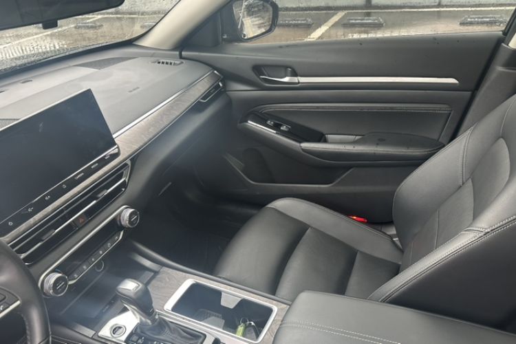 Used Nissan Teana 2022 2.0L XL-TLS Enjoyment Edition Interior 6