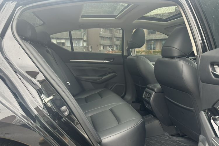Used Nissan Teana 2022 2.0L XL-TLS Enjoyment Edition Interior 8