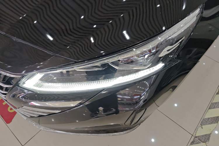 Used Nissan Teana 2022 2.0L XL-TLS Enjoyment Edition Left Front Headlight