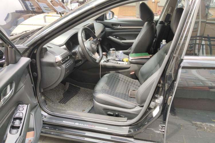 Used Nissan Teana 2022 2.0L XL-TLS Enjoyment Edition Left Front Seat