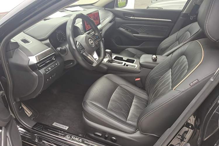 Used Nissan Teana 2022 2.0L XL-Upr Enjoyment Edition Left Front Seat