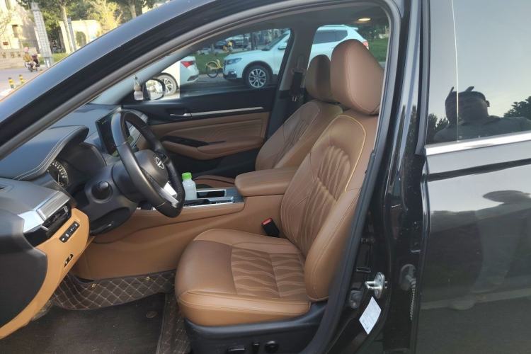 Used Nissan Teana 2022 2.0T XV Premium Edition Left Front Seat
