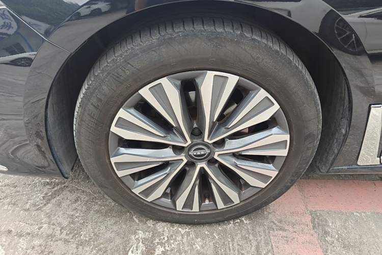 Used Nissan Teana 2022 2.0L XL-Upr Enjoyment Edition Left Front Wheel Hub
