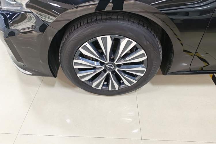 Used Nissan Teana 2022 2.0L XL-TLS Enjoyment Edition Left Front Wheel Hub