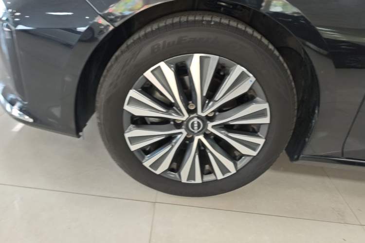 Used Nissan Teana 2022 2.0L XL-TLS Enjoyment Edition Left Front Wheel Hub
