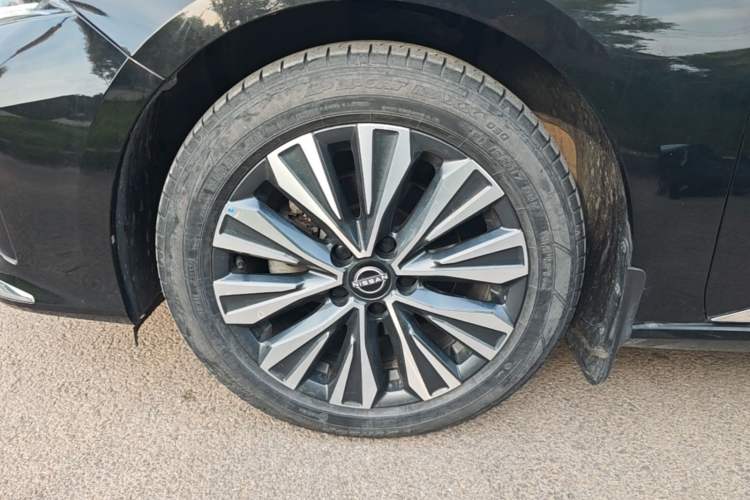 Used Nissan Teana 2022 2.0L XL-TLS Enjoyment Edition Left Front Wheel Hub