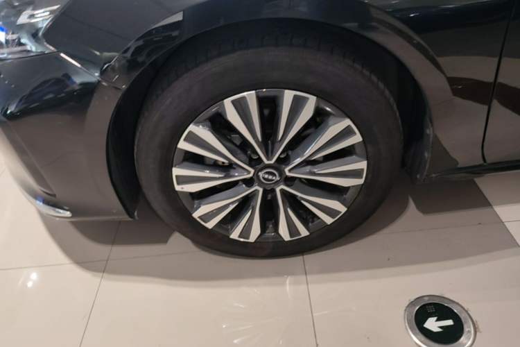 Used Nissan Teana 2022 2.0L XL-TLS Enjoyment Edition Left Front Wheel Hub