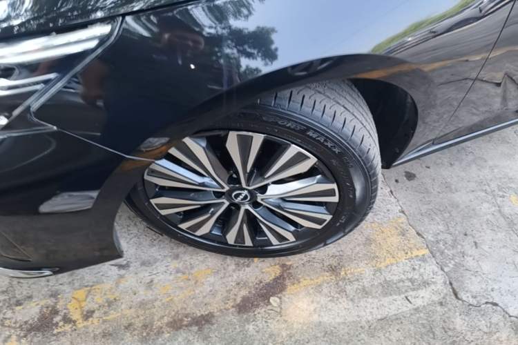 Used Nissan Teana 2022 2.0L XL-TLS Enjoyment Edition Left Front Wheel Hub