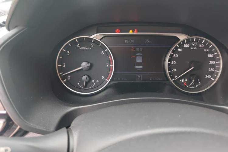 Used Nissan Teana 2022 2.0L XL-TLS Enjoyment Edition Odometer Close Up