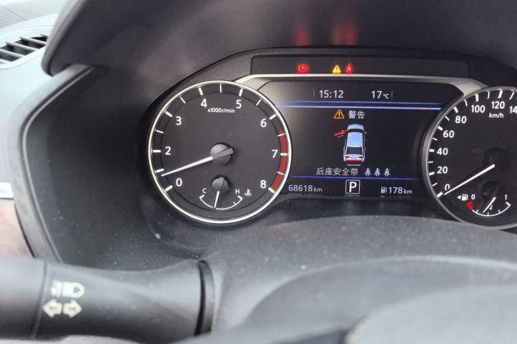 Used Nissan Teana 2022 2.0L XL-TLS Enjoyment Edition Odometer Close Up