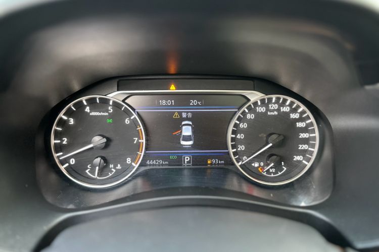 Used Nissan Teana 2022 2.0L XL-Upr Enjoyment Edition Odometer Close Up