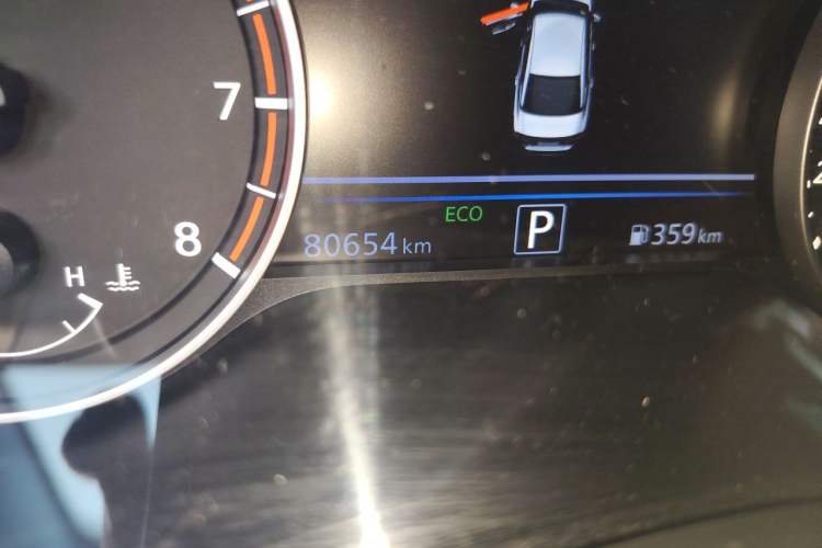 Used Nissan Teana 2022 2.0T XV Premium Edition Odometer Close Up