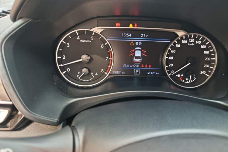 Used Nissan Teana 2022 2.0L XL-Upr Enjoyment Edition Odometer Close Up