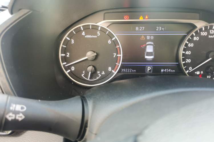 Used Nissan Teana 2022 2.0L XL-TLS Enjoyment Edition Odometer Close Up
