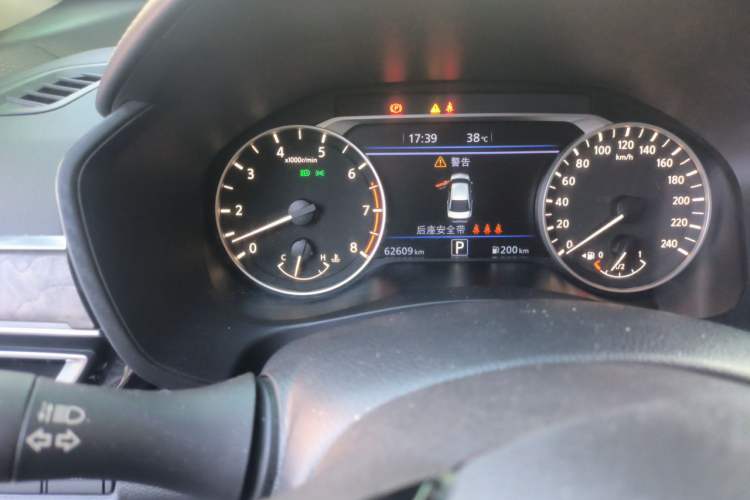 Used Nissan Teana 2022 2.0L XL-Upr Enjoyment Edition Odometer Close Up