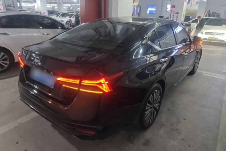 Used Nissan Teana 2022 2.0L XL-TLS Enjoyment Edition Rear Right 45 Deg