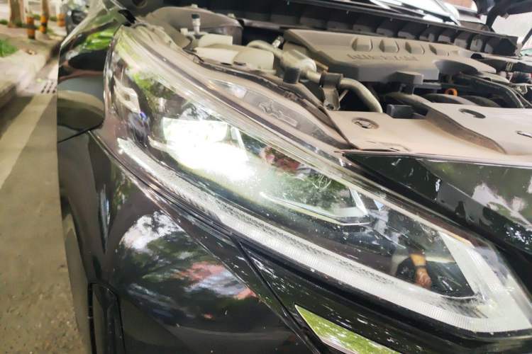 Used Nissan Teana 2022 2.0L XL-TLS Enjoyment Edition Right Front Headlight