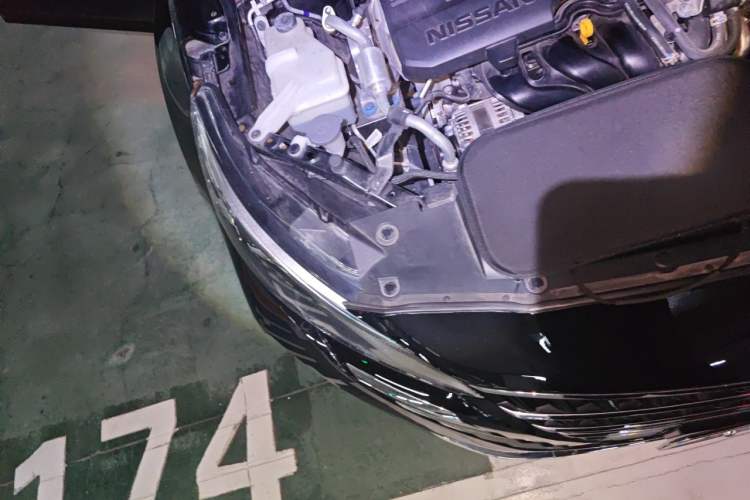 Used Nissan Teana 2022 2.0L XL-TLS Enjoyment Edition Right Front Headlight