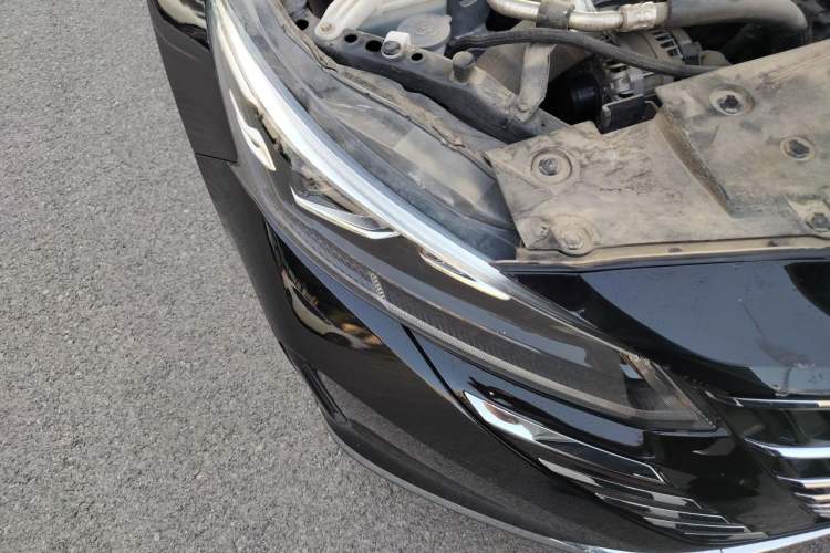 Used Nissan Teana 2022 2.0T XV Premium Edition Right Front Headlight