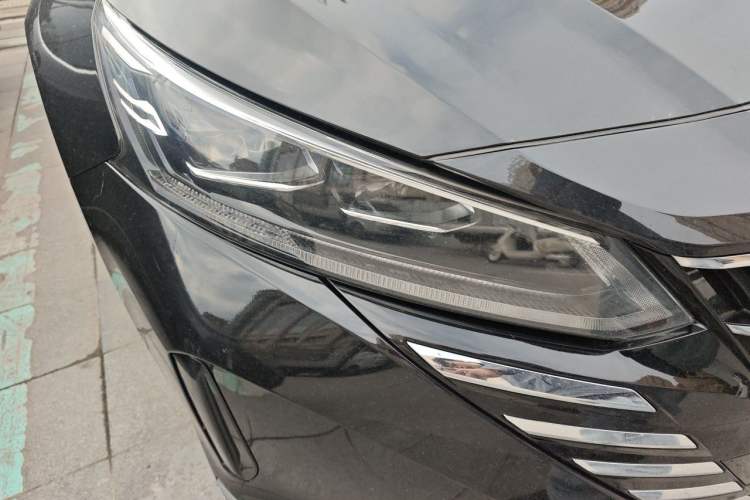 Used Nissan Teana 2022 2.0L XL-TLS Enjoyment Edition Right Front Headlight