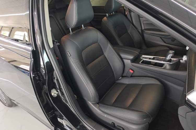 Used Nissan Teana 2022 2.0L XL-TLS Enjoyment Edition Right Front Seat