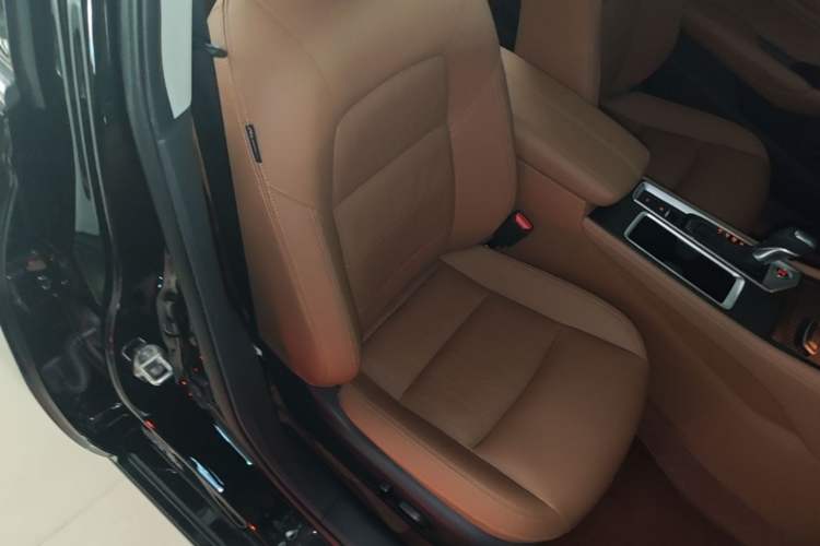 Used Nissan Teana 2022 2.0L XL-TLS Enjoyment Edition Right Front Seat
