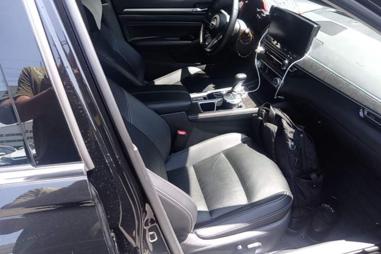 Used Nissan Teana 2022 2.0L XL-TLS Enjoyment Edition Right Front Seat