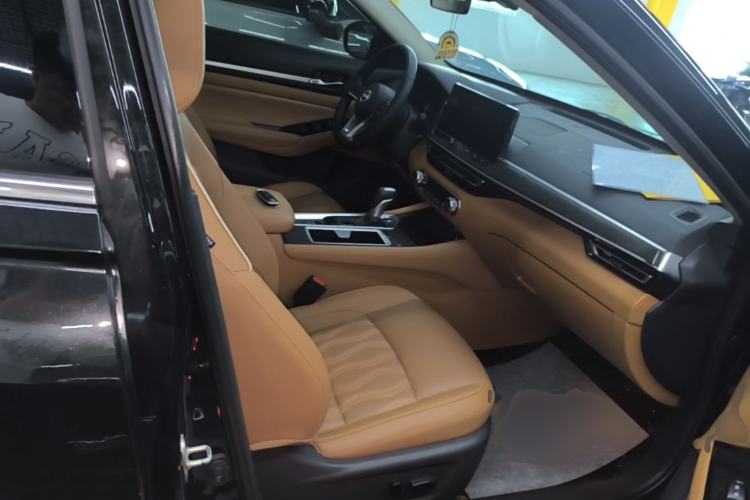 Used Nissan Teana 2022 2.0L XL-Upr Enjoyment Edition Right Front Seat