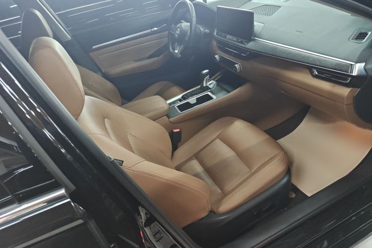 Used Nissan Teana 2022 2.0L XL-TLS Enjoyment Edition Right Front Seat