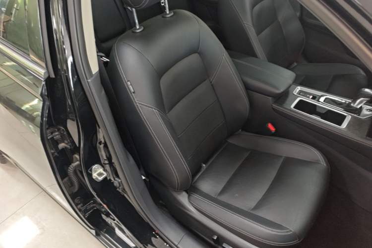 Used Nissan Teana 2022 2.0L XL-TLS Enjoyment Edition Right Front Seat