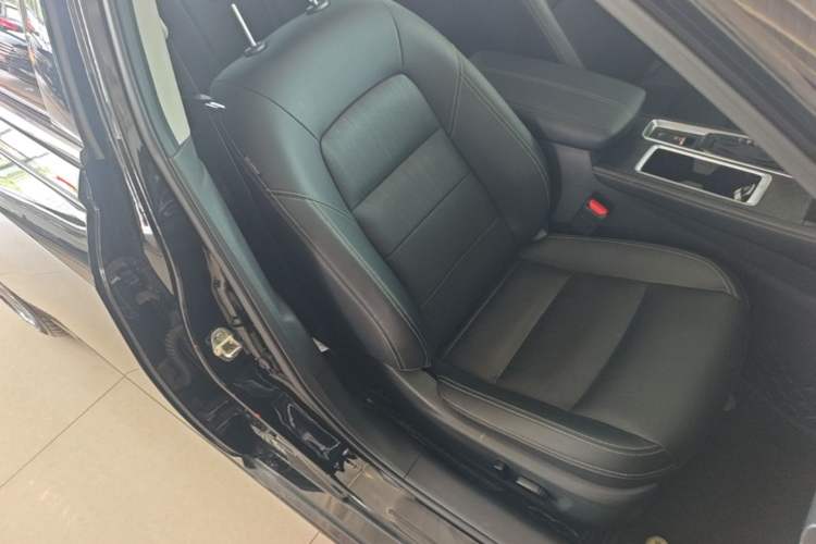 Used Nissan Teana 2022 2.0L XL-TLS Enjoyment Edition Right Front Seat