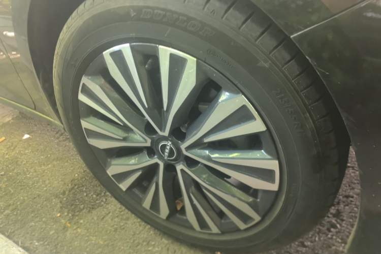 Used Nissan Teana 2022 2.0L XL-TLS Enjoyment Edition Right Front Wheel Hub