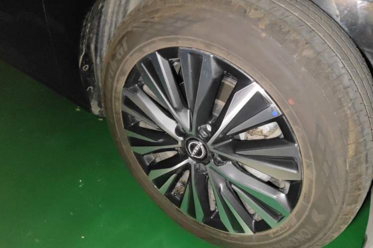 Used Nissan Teana 2022 2.0L XL-TLS Enjoyment Edition Right Front Wheel Hub