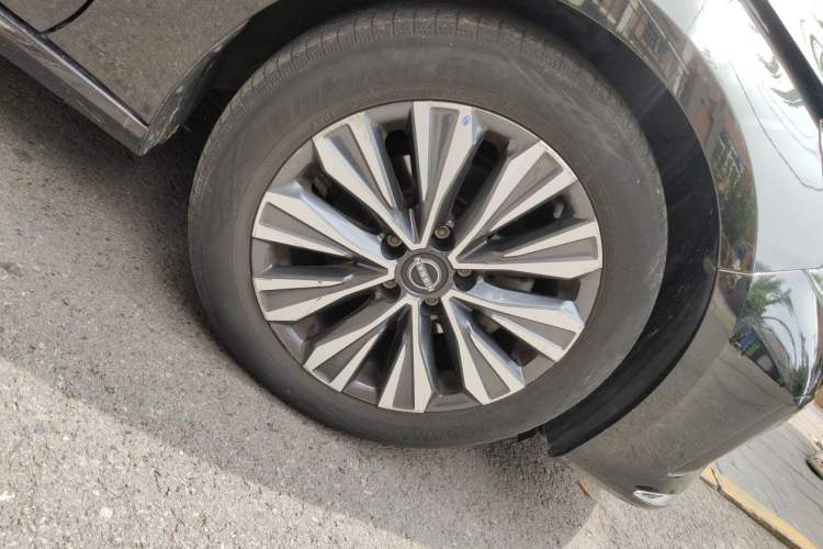 Used Nissan Teana 2022 2.0L XL-TLS Enjoyment Edition Right Front Wheel Hub