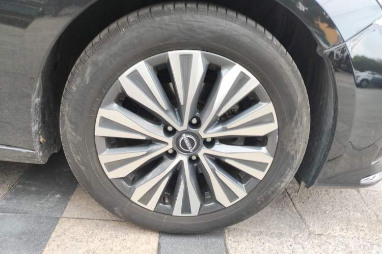 Used Nissan Teana 2022 2.0L XL-TLS Enjoyment Edition Right Front Wheel Hub