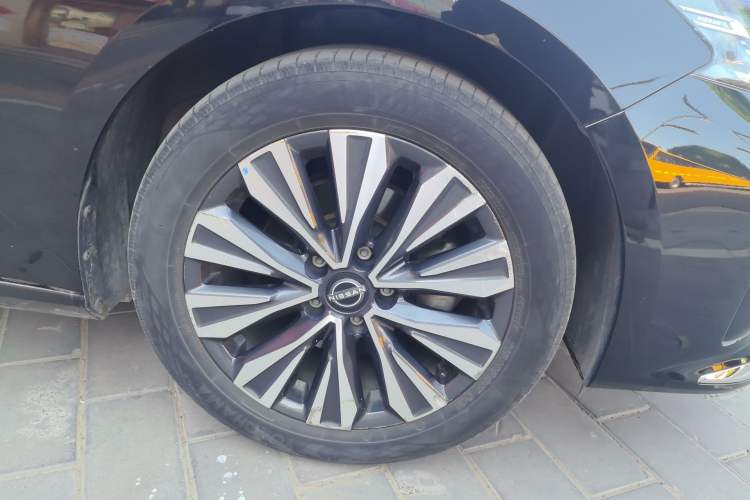 Used Nissan Teana 2022 2.0L XL-TLS Enjoyment Edition Right Front Wheel Hub