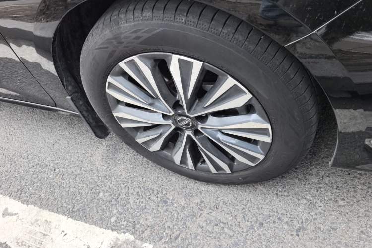 Used Nissan Teana 2022 2.0L XL-TLS Enjoyment Edition Right Front Wheel Hub
