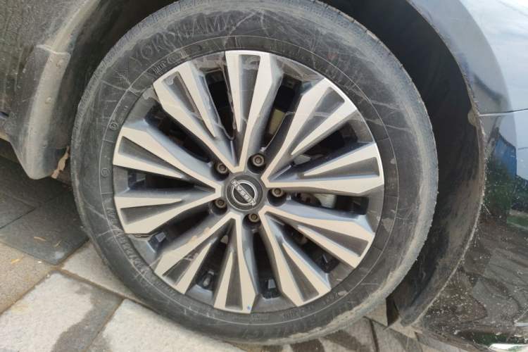Used Nissan Teana 2022 2.0L XL-TLS Enjoyment Edition Right Front Wheel Hub