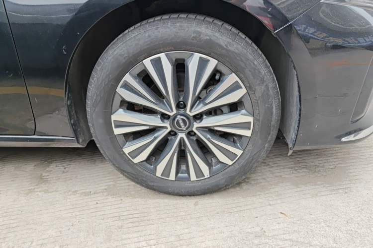 Used Nissan Teana 2022 2.0L XL-TLS Enjoyment Edition Right Front Wheel Hub