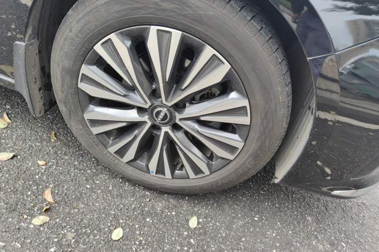 Used Nissan Teana 2022 2.0L XL-TLS Enjoyment Edition Right Front Wheel Hub